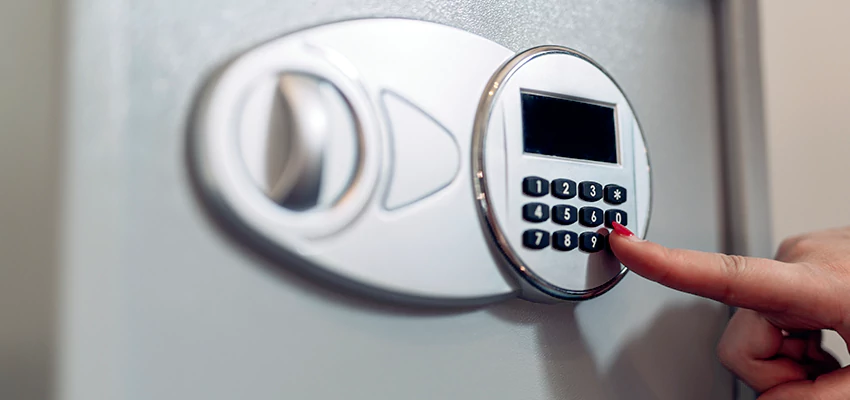 Jewelry Safe Cracking in Lake Elsinore, California